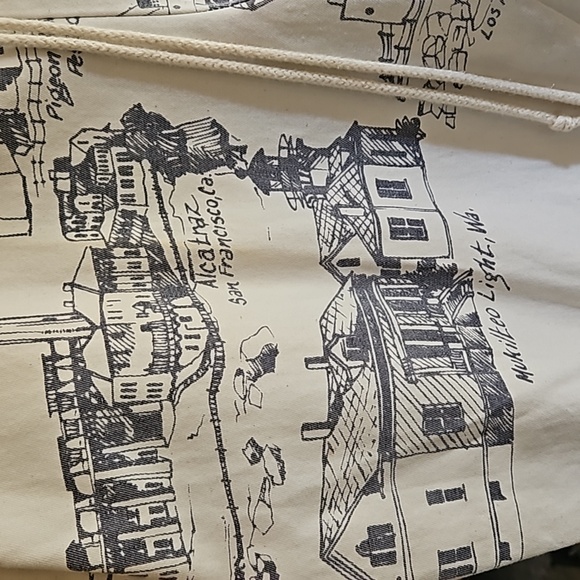 EUC Women Michigan Rag Co. Size Large - Picture 4 of 8